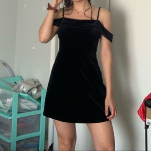 Lulu’s black velvet skater dress